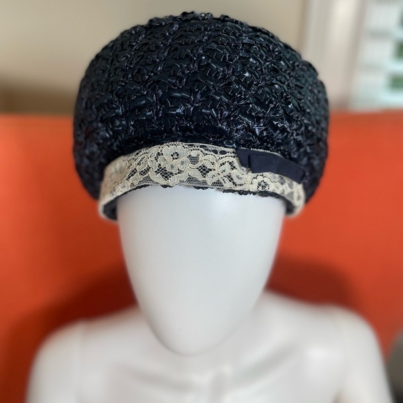 Vintage Designed by Laura Hat Sz S Weave Straw Hat Navy  50s/60s Lace Pillbox - Picture 4 of 8